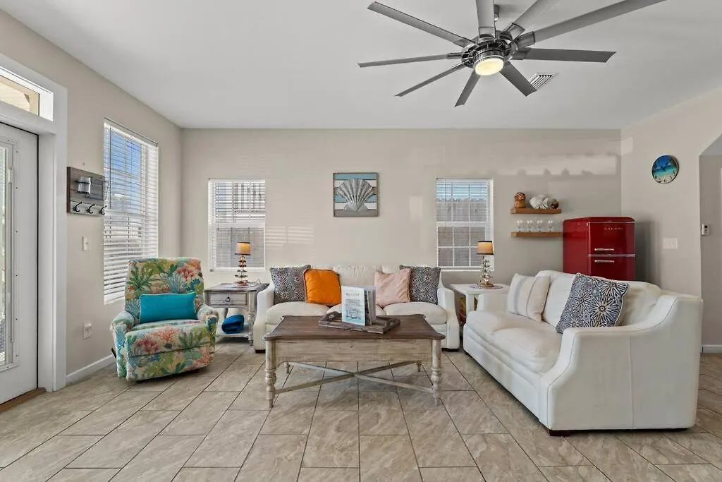 Shells And Bells Ocean Paradise - Sleeps 24, 2 Private Pools Panama City Beach Holiday home
