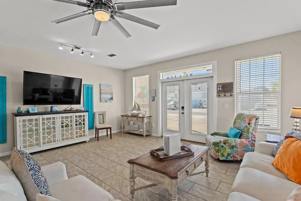 Shells And Bells Ocean Paradise - Sleeps 24, 2 Private Pools Panama City Beach