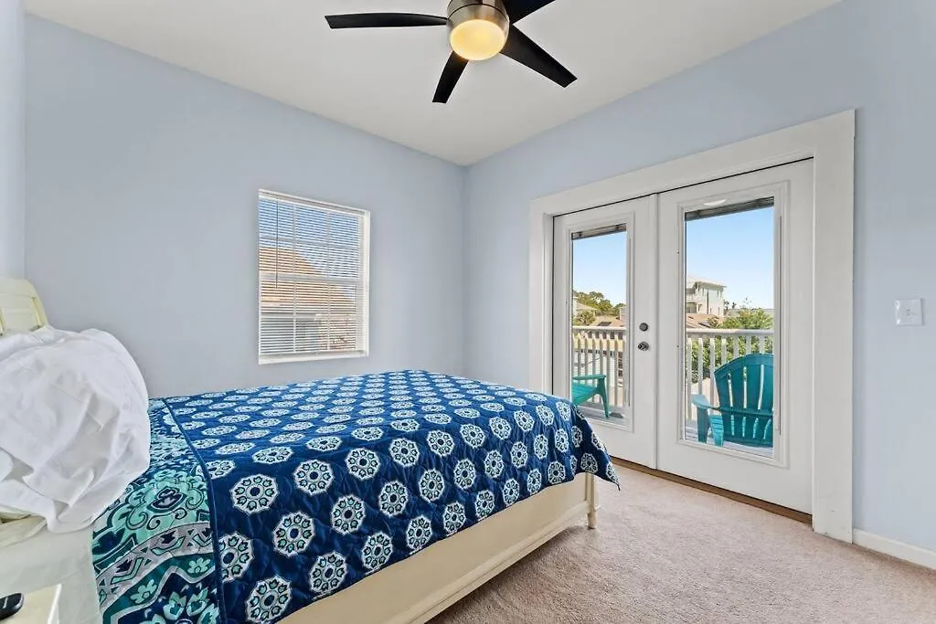 Shells And Bells Ocean Paradise - Sleeps 24, 2 Private Pools Panama City Beach Holiday home