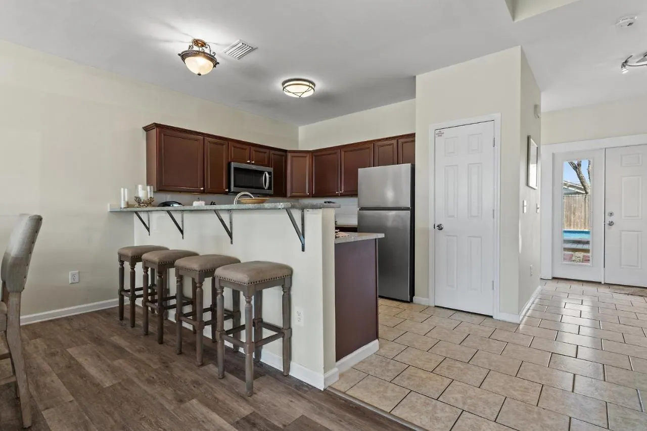 Shells And Bells Ocean Paradise - Sleeps 24, 2 Private Pools Panama City Beach Holiday home