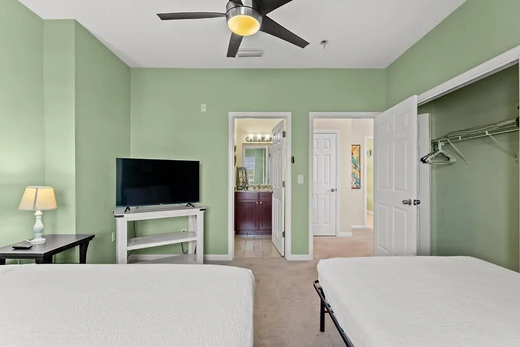 Shells And Bells Ocean Paradise - Sleeps 24, 2 Private Pools Panama City Beach 0*,  United States